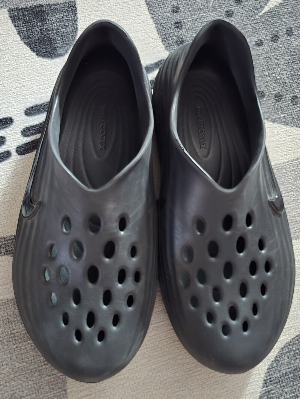 Nike ReactX Rejuven8 Triple Black Recovery Clogs Slide Mule Mens 10 Womens 11